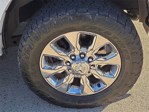 Used 2022 RAM 3500 Limited image 9