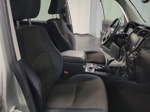 Used 2023 Toyota 4Runner TRD Off-Road image 22