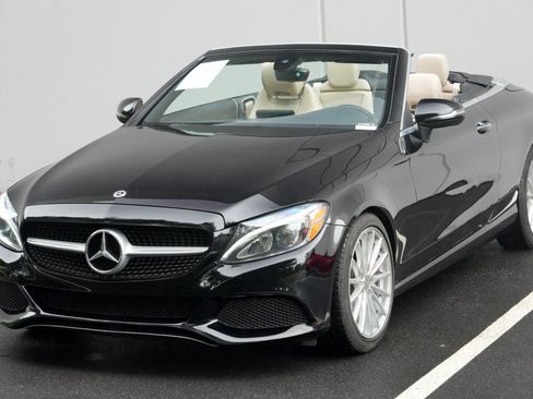 Used 2018 Mercedes-Benz C 300 Cabriolet image 36