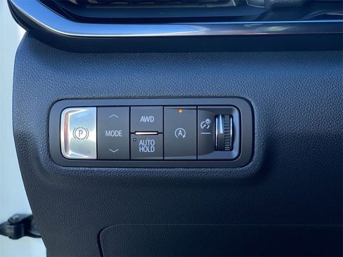 New 2026 GMC Terrain AT4 w/ Convenience Package III image 27