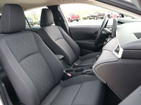 Used 2024 Toyota Corolla LE FWD image 25