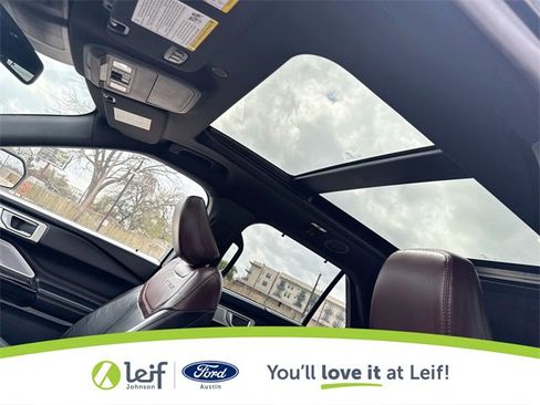 Used 2023 Ford Explorer Platinum w/ Technology Package image 20