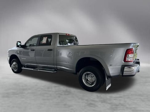 Used 2024 RAM 3500 Big Horn AWD/4WD image 4