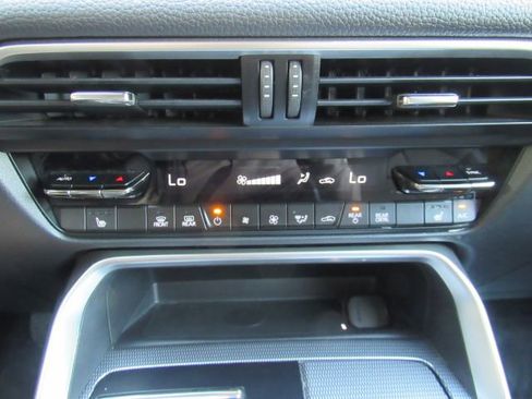 Used 2025 MAZDA CX-90 3.3 Turbo w/ Preferred Package image 49