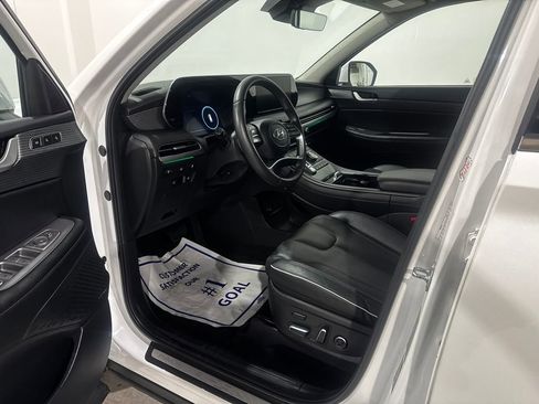 Used 2025 Hyundai Palisade Limited AWD/4WD image 16