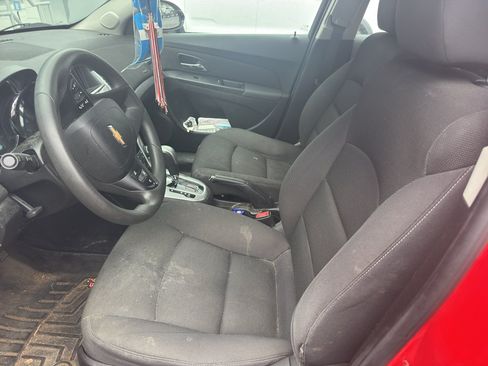 Used 2016 Chevrolet Cruze LT w/ RS Package FWD image 7