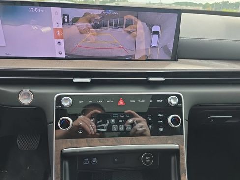 New 2026 Genesis GV80 2.5T Prestige AWD/4WD image 19