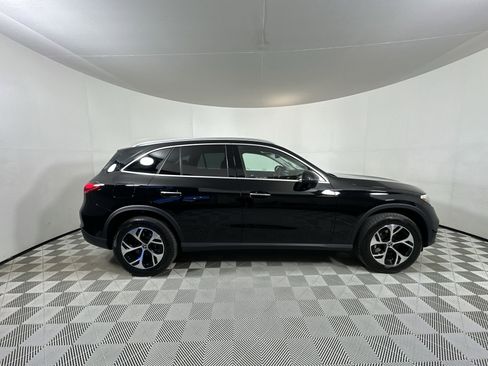 New 2025 Mercedes-Benz GLC 350e 4MATIC image 9