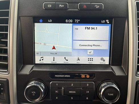 Used 2019 Ford F250 Lariat w/ Lariat Ultimate Package AWD/4WD image 25