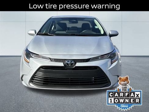 Used 2025 Toyota Corolla LE image 4