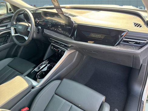 New 2025 Audi Q5 Premium Plus w/ Premium Plus image 31