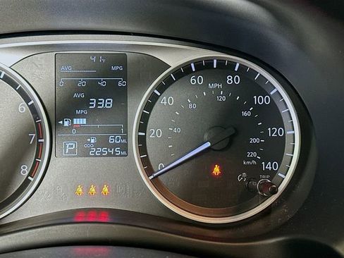 Used 2024 Nissan Kicks S image 14