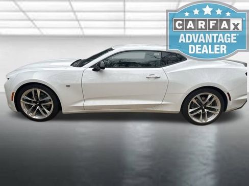 Used 2022 Chevrolet Camaro LT w/ RS Package image 4