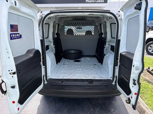 Used 2018 RAM ProMaster City Tradesman FWD image 13