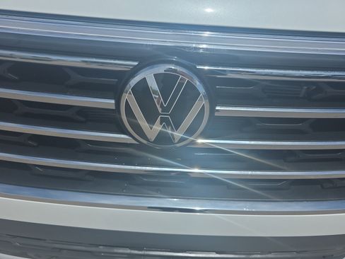 Used 2026 Volkswagen Atlas SE FWD image 23