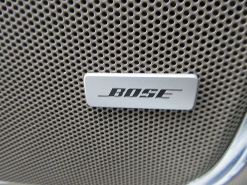 Used 2020 Chevrolet Suburban Premier w/ 6.2L Performance Package image 26