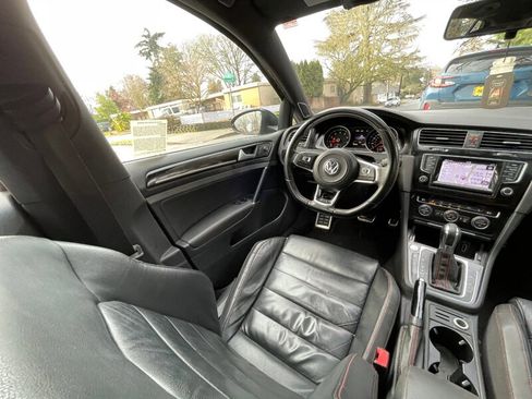 Used 2015 Volkswagen GTI Autobahn w/ Lighting Package (SEL) image 17