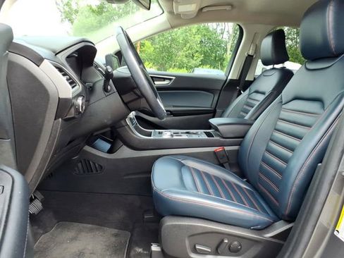 Certified 2023 Ford Edge SEL w/ Sport Appearance Package AWD/4WD image 16