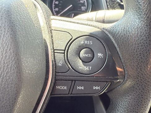 Used 2020 Toyota Camry LE w/ Fleet Convenience Package image 11