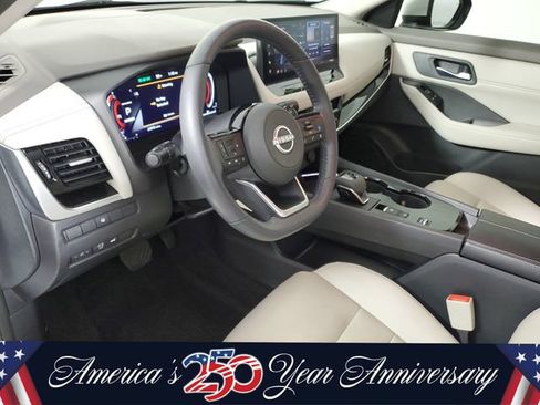 Used 2024 Nissan Rogue SL FWD image 20