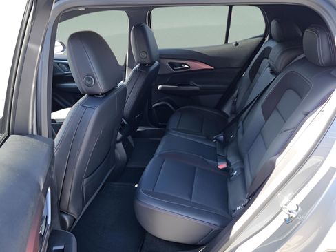 New 2025 Chevrolet Equinox EV RS image 12