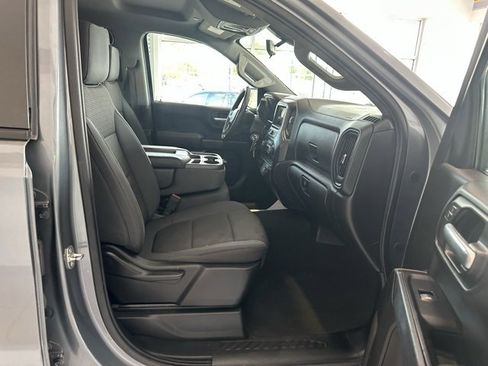 Used 2019 Chevrolet Silverado 1500 Custom Trail Boss w/ Custom Convenience Package image 15