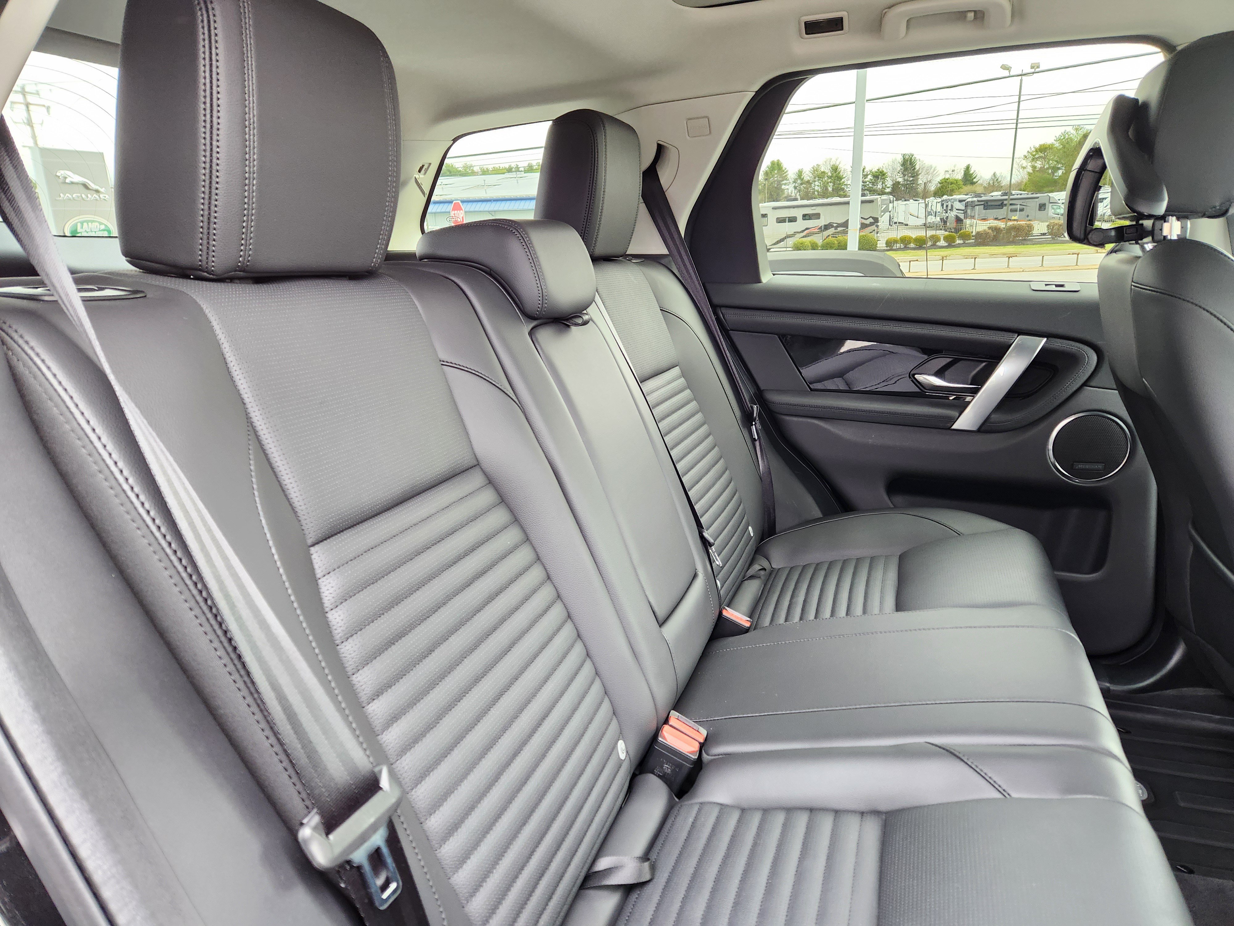 Certified 2025 Land Rover Discovery Sport S AWD/4WD image 15