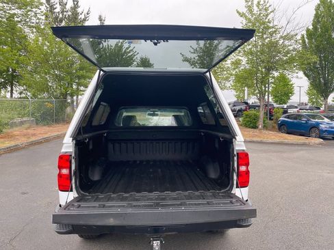 Used 2017 Chevrolet Silverado 1500 W/T RWD image 14