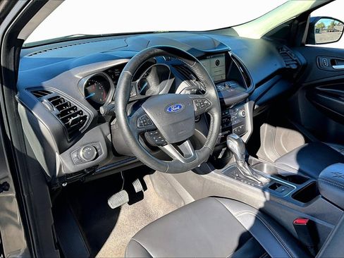 Used 2019 Ford Escape SEL image 12