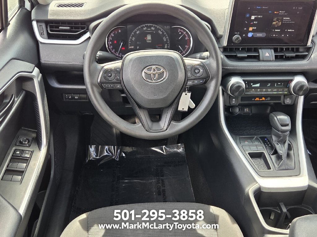 Used 2024 Toyota RAV4 LE FWD image 11
