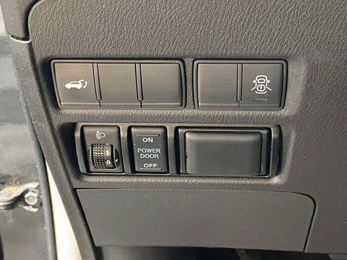 Used 2019 Nissan Armada SV w/ Driver Package AWD/4WD image 22