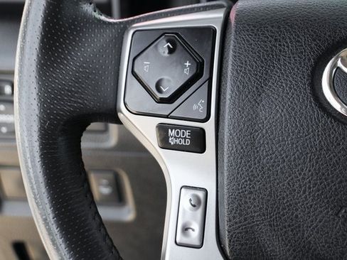 Used 2022 Toyota 4Runner SR5 image 22