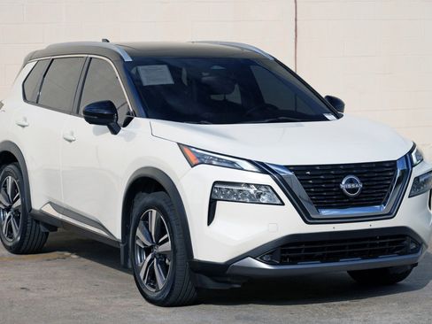 Used 2022 Nissan Rogue SL FWD image 51