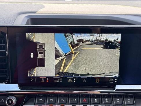 New 2026 Chevrolet Silverado 1500 ZR2 image 19