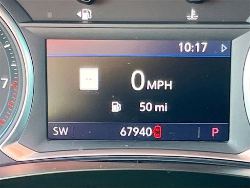 Used 2021 Chevrolet Traverse Premier image 12