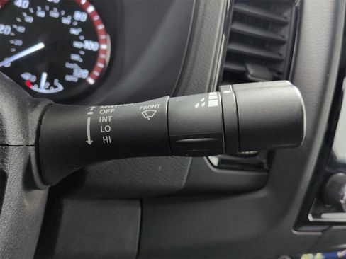 Used 2022 Nissan Frontier PRO-4X w/ Pro-4X Premium Package image 28