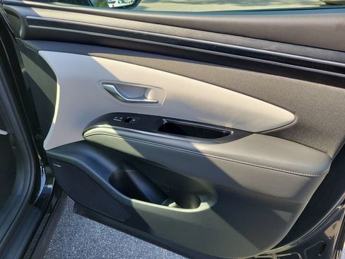 Used 2022 Hyundai Tucson Limited FWD image 19