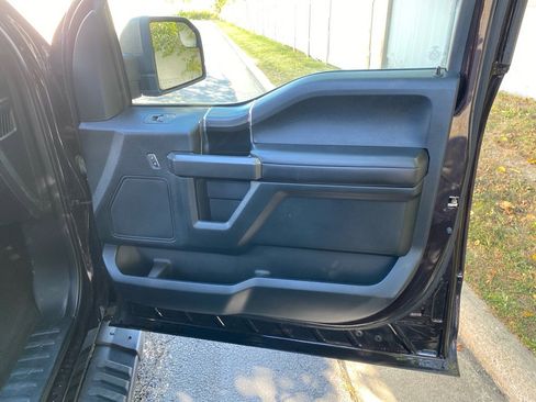 Used 2019 Ford F150 XLT w/ Equipment Group 302A Luxury image 27