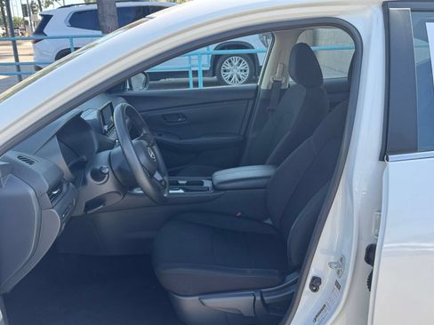 Used 2025 Nissan Sentra S FWD image 24