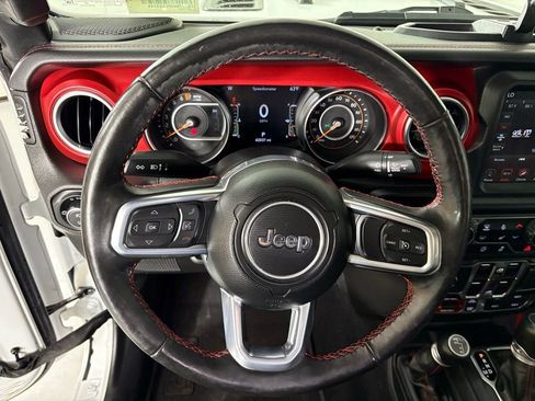 Used 2023 Jeep Gladiator Rubicon w/ Cold Weather Group image 21