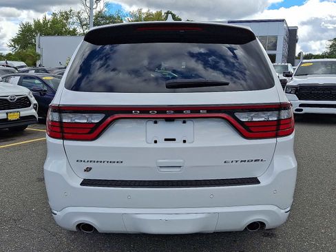 Certified 2022 Dodge Durango Citadel image 5