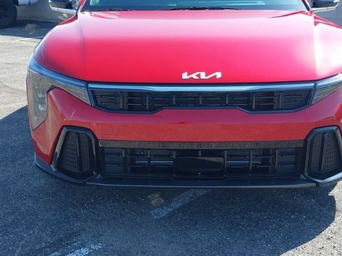 Used 2025 Kia K4 EX w/ GT-Line Sunroof Package FWD image 1