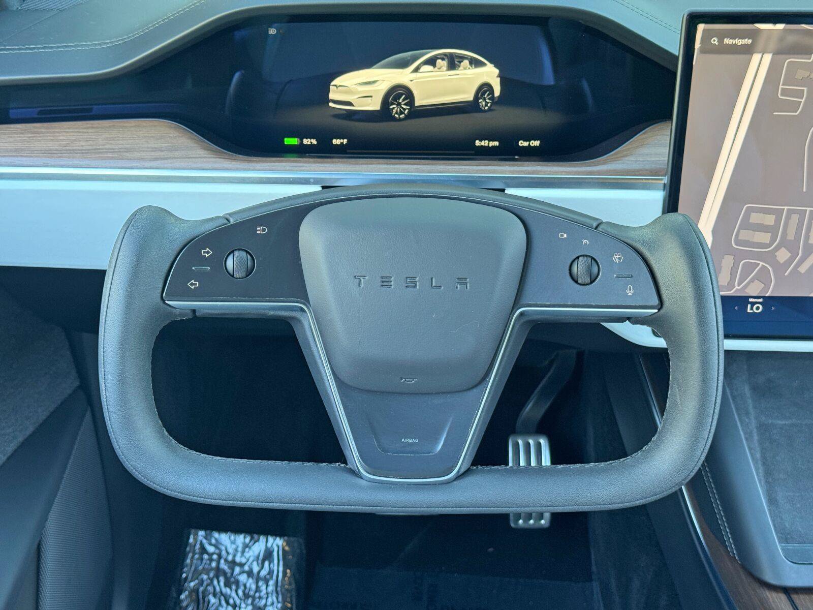 Used 2022 Tesla Model X AWD/4WD image 18