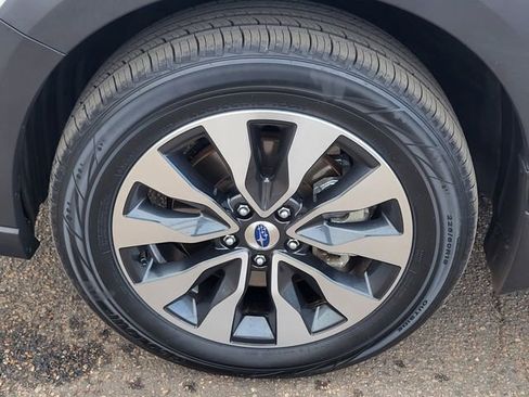 Used 2023 Subaru Outback Touring XT image 10