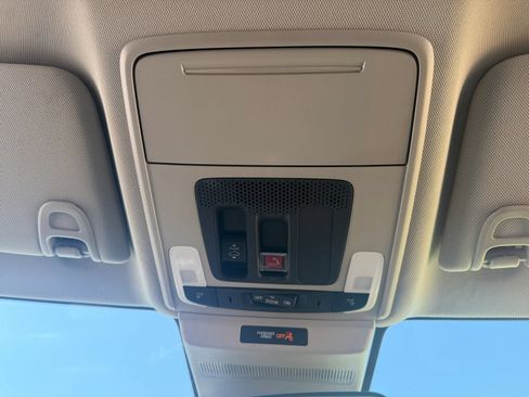 Used 2024 Honda Accord EX image 24