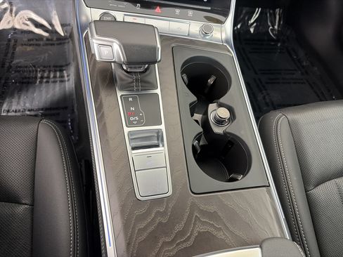 Used 2021 Audi A6 Premium Plus w/ Premium Plus Package AWD/4WD image 30