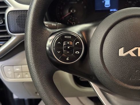 Used 2022 Kia Soul LX w/ Technology Package FWD image 11