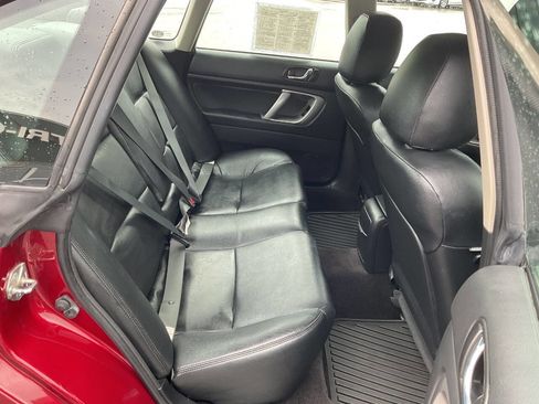 Used 2009 Subaru Legacy 2.5i Special Edition AWD/4WD image 31