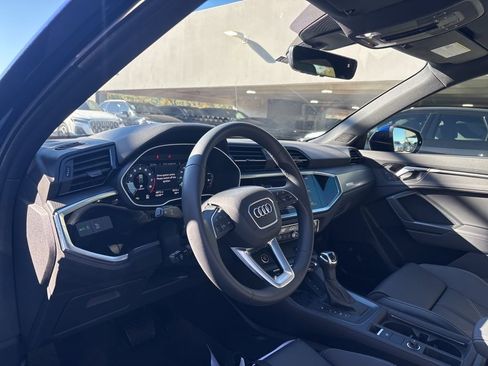 Certified 2025 Audi Q3 2.0T Premium w/ Convenience Package image 12