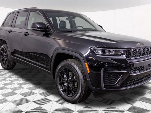 New 2026 Jeep Grand Cherokee Altitude AWD/4WD image 14